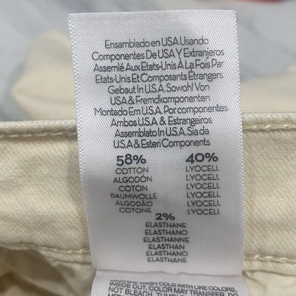 NWT Mother High Waisted Rascal Ankle Fray in Chalk It Up Ivory Stretch Jeans 30 - Picture 11 of 12